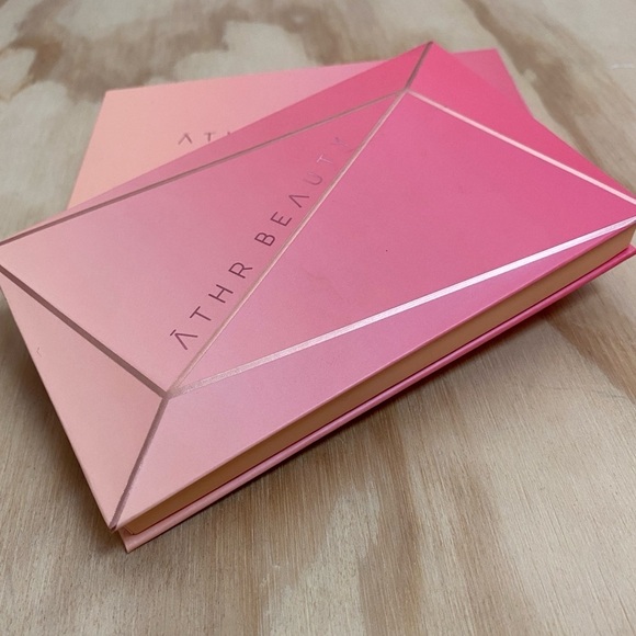 Athr Beauty Other - Athr Beauty Sunset Palette